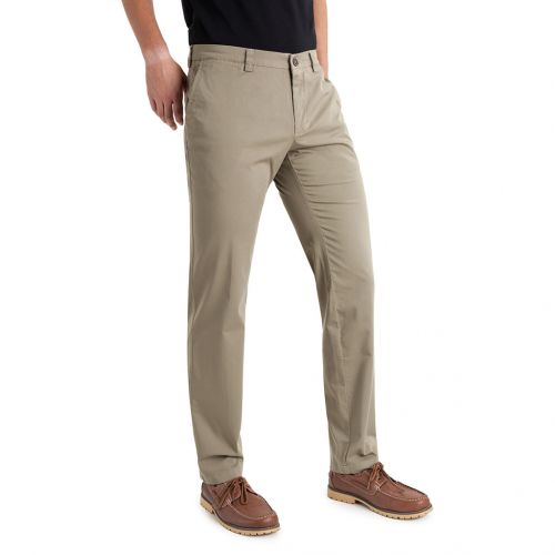 Color beig tierra - Pantalón TCH sport chino, fabricado en gabardina fina elástica algodón con lycra REGULAR